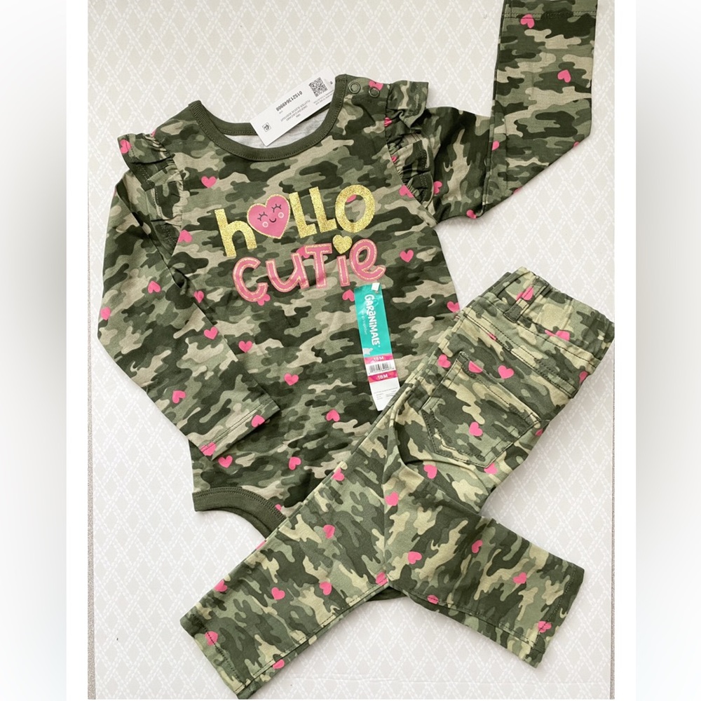 Garanimals Hello Cutie Flutter Sleeve Camo Outfit, Size 12 months, NWT!